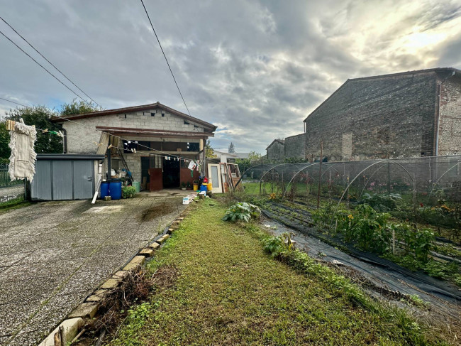 Casa singola in vendita a Rossano Veneto