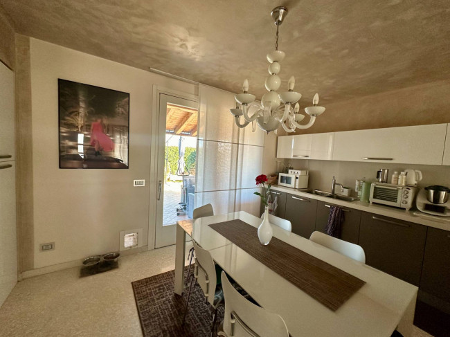 Villa in vendita a Loria