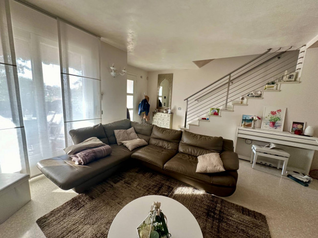 Villa in vendita a Loria