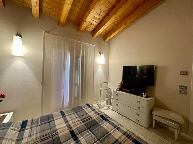Villa in vendita a Loria