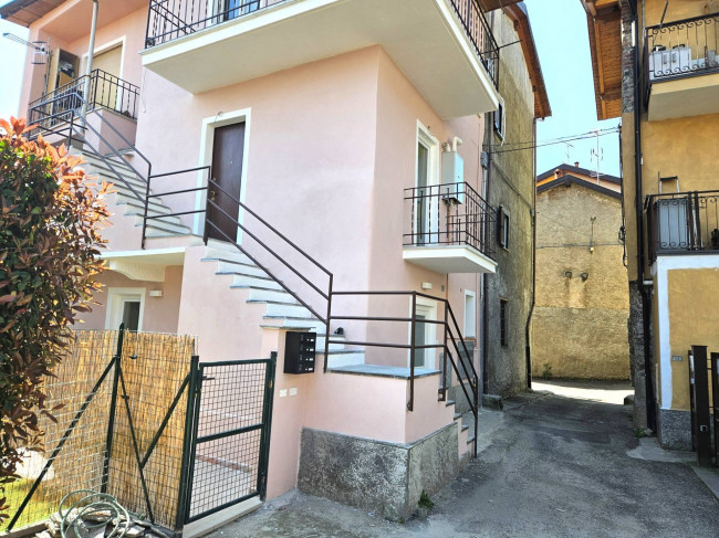 Appartamento in vendita a Arona