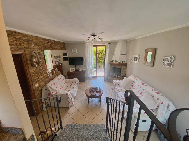 Villa in vendita a Gattico-Veruno