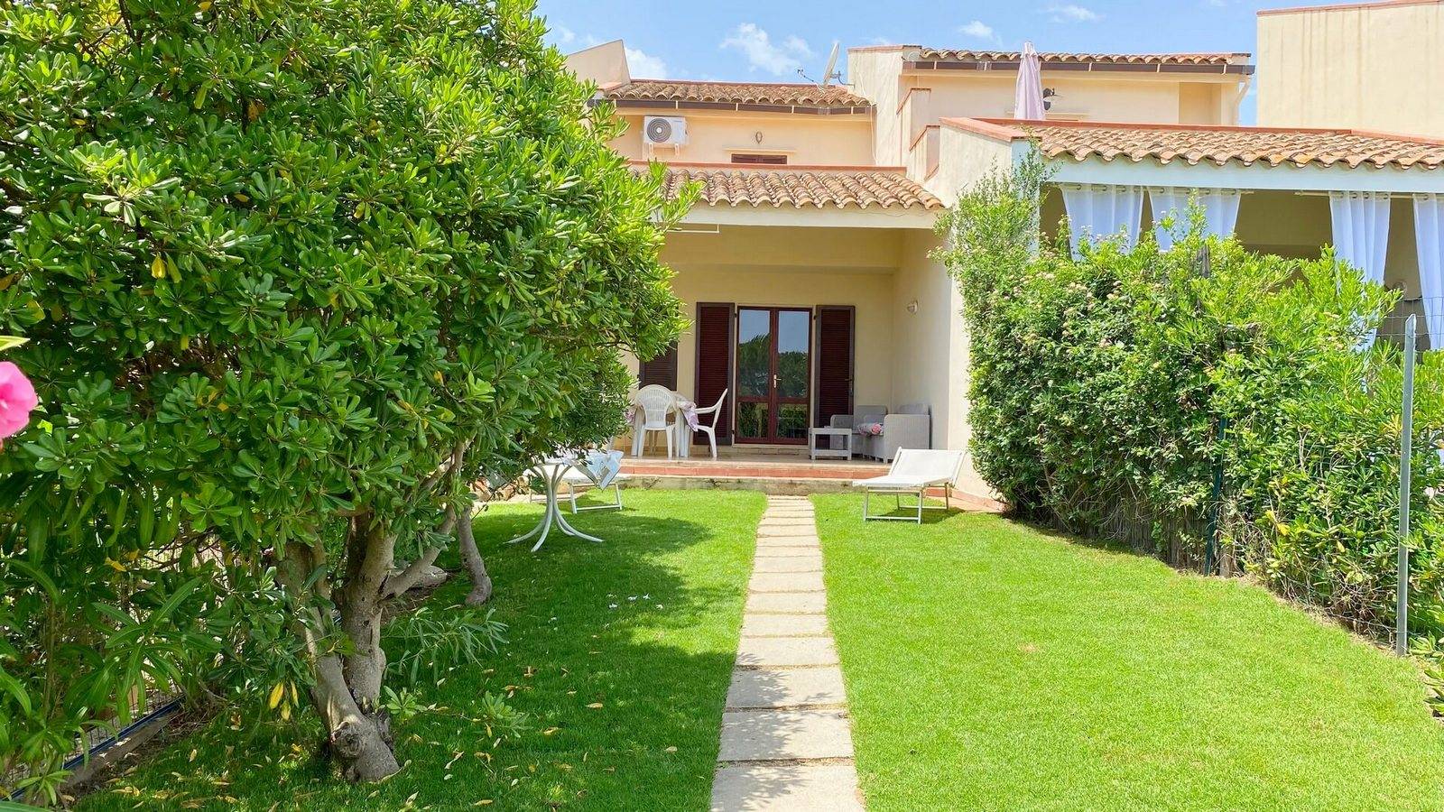 Villa in vendita a Muravera (CI)