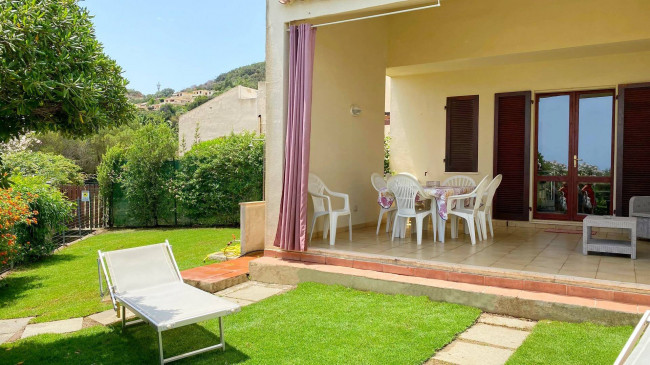 Villa in vendita a Muravera (CI)