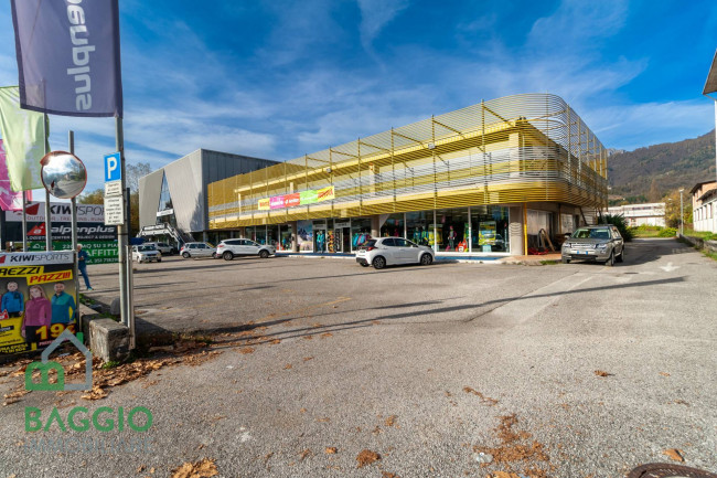 Locale commerciale in affitto a Belluno