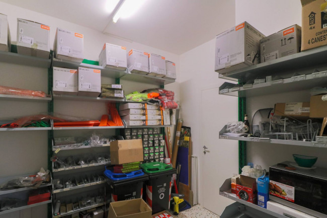 negozio/ Ufficio in affitto a Santa Giustina