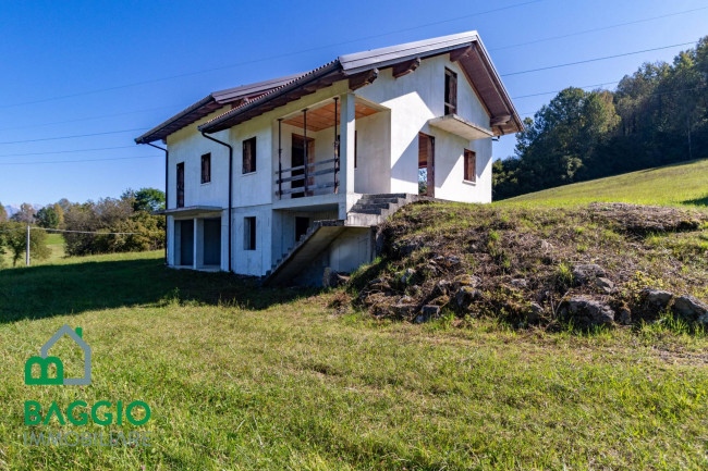 Villa in vendita a Borgo Valbelluna