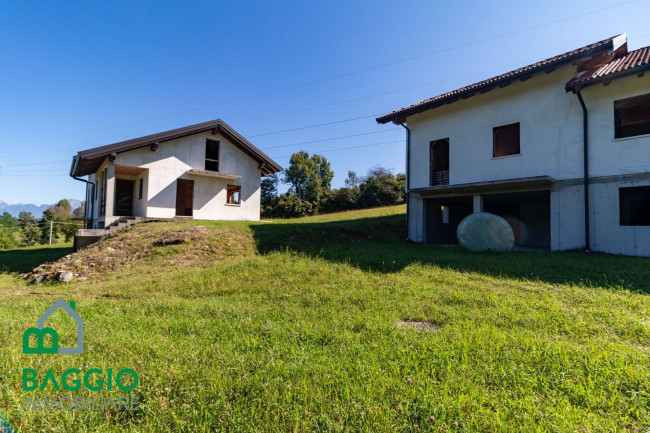 Villa in vendita a Borgo Valbelluna