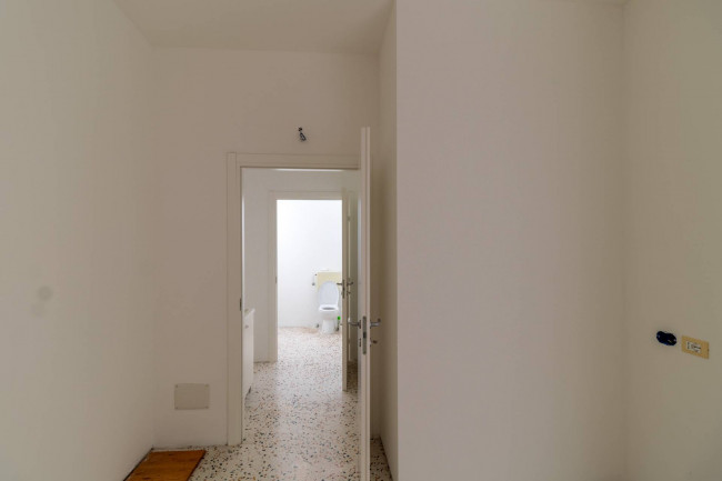 negozio/ Ufficio in affitto a Santa Giustina