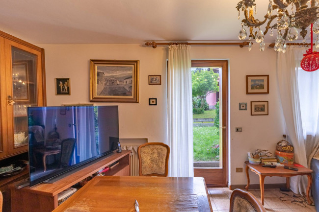 CASA A SCHIERA in vendita a Sedico