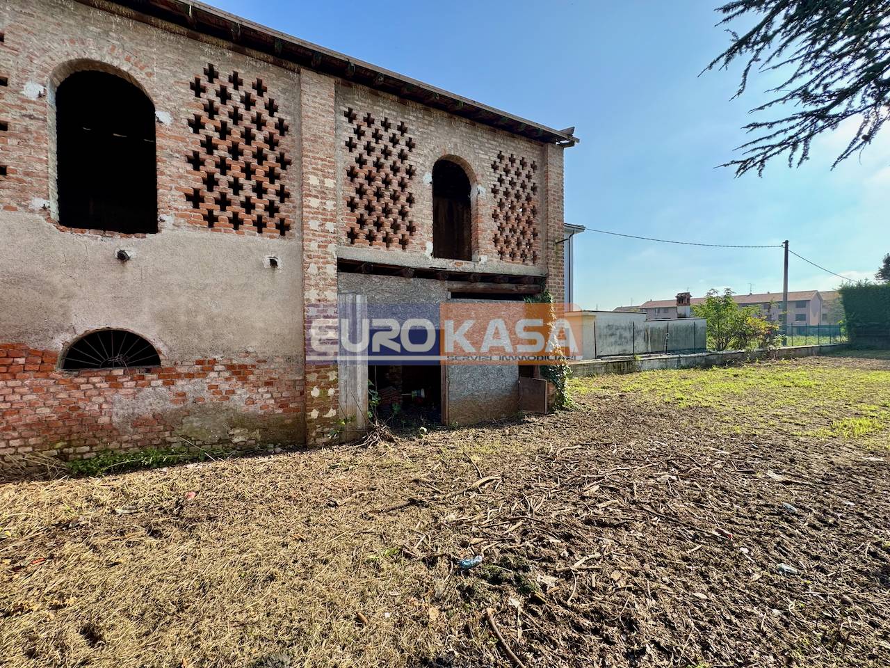 Rustico in vendita a Ciserano