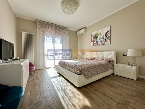 Appartamento in vendita a Osio Sopra