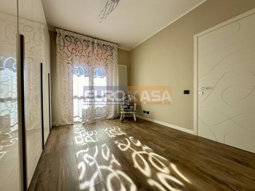 Appartamento in vendita a Osio Sopra