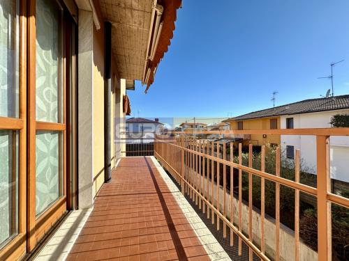 Appartamento in vendita a Osio Sopra