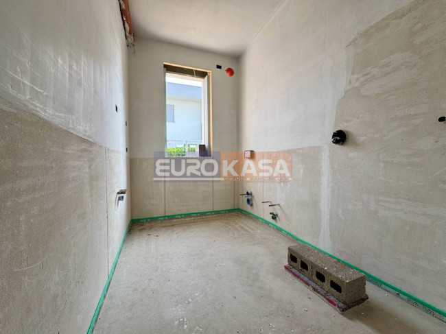 Appartamento in vendita a Osio Sopra