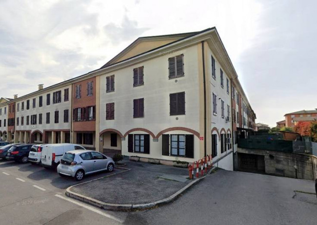Box o garage in vendita a Castel Rozzone