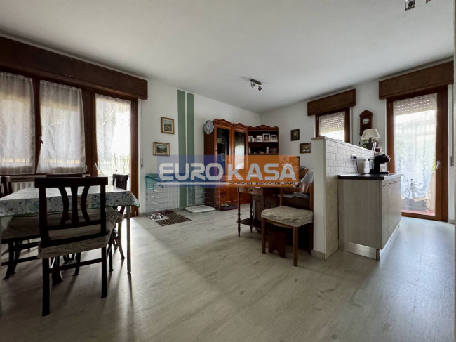 Appartamento in vendita a Osio Sotto