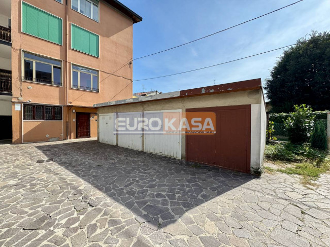 Appartamento in vendita a Osio Sotto