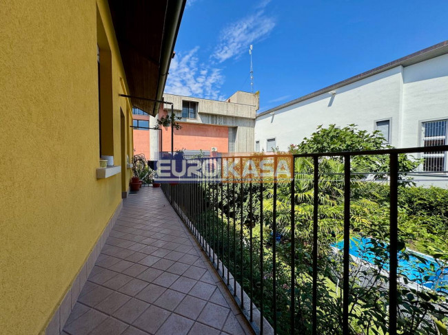 Casa singola in vendita a Dalmine