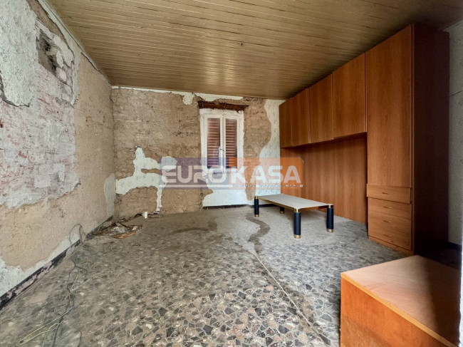 Rustico in vendita a Almenno San Salvatore