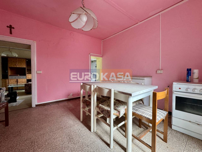 Rustico in vendita a Almenno San Salvatore