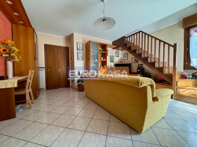 Appartamento in vendita a Arcene