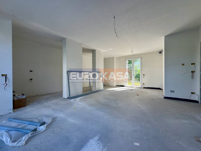 Villa in vendita a Pontirolo Nuovo