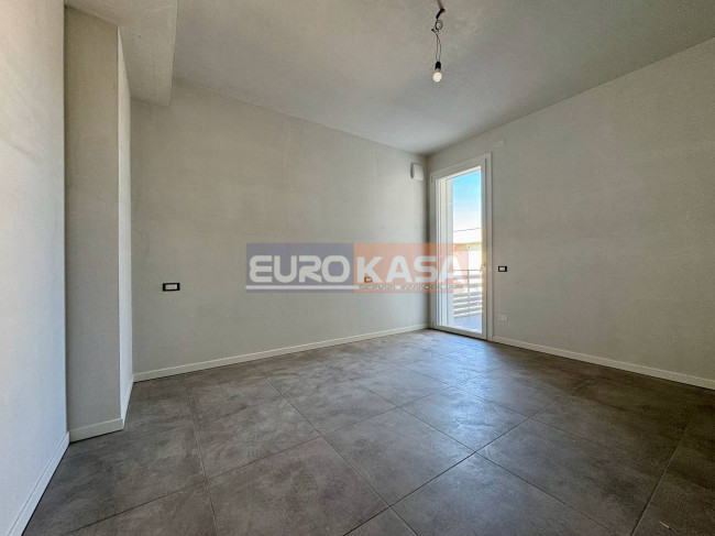 Attico in vendita a Osio Sotto