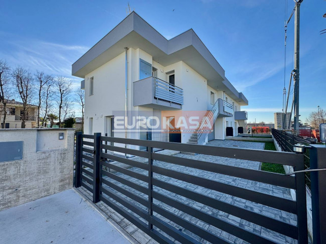 Attico in vendita a Osio Sotto