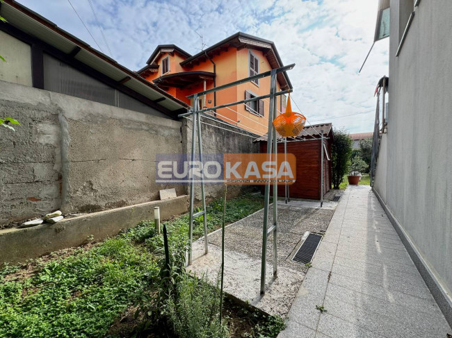 Appartamento in vendita a Osio Sotto