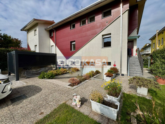 Appartamento in vendita a Osio Sotto