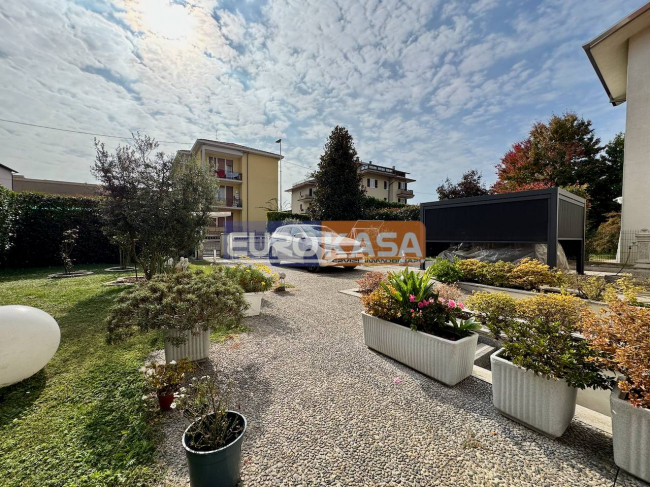 Appartamento in vendita a Osio Sotto