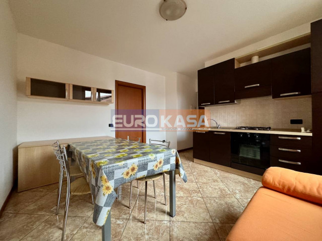 Appartamento in vendita a Osio Sopra