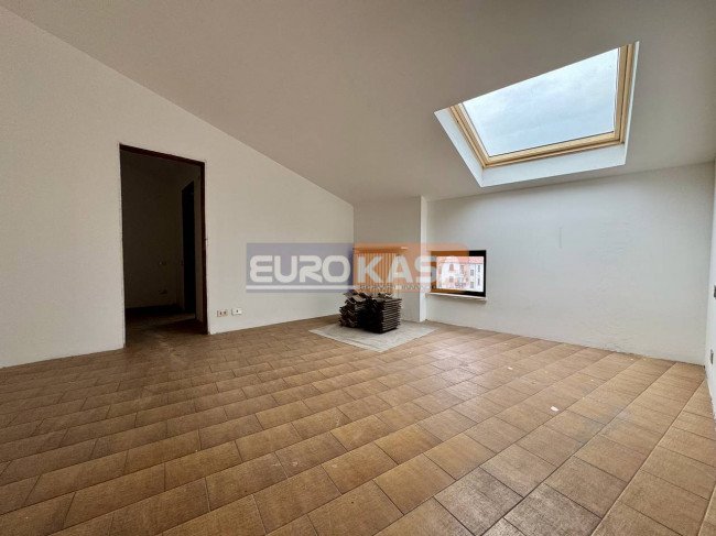 Appartamento in vendita a Boltiere