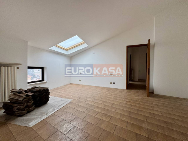 Appartamento in vendita a Boltiere