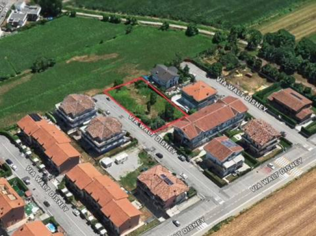 Terreno edificabile in vendita a Ciserano