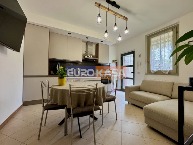 Appartamento in vendita a Brembate