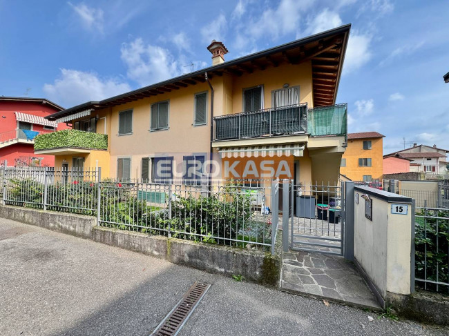 Appartamento in vendita a Brembate