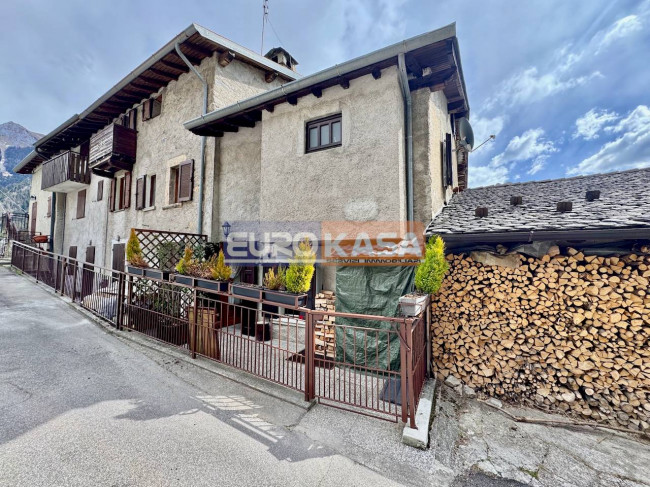 Casa singola in vendita a Mezzoldo