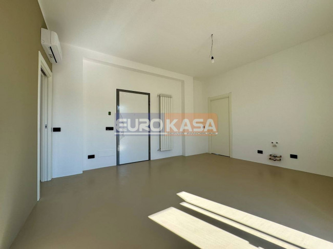 Appartamento in vendita a Bergamo