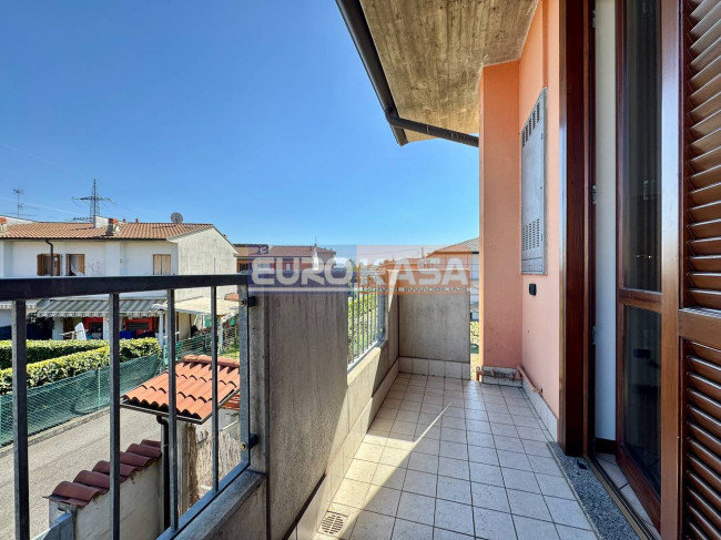 Appartamento in vendita a Osio Sopra