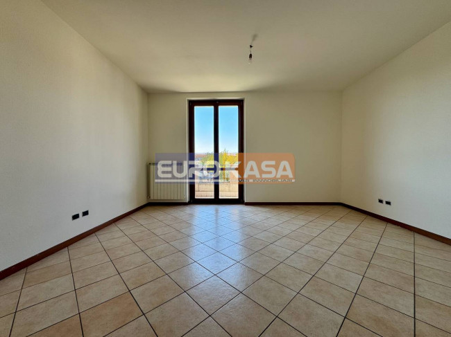 Appartamento in vendita a Osio Sopra