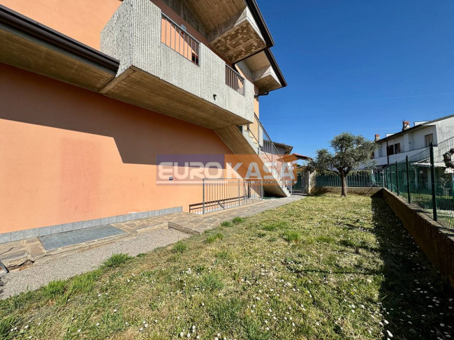 Appartamento in vendita a Osio Sopra