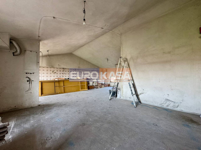 Appartamento in vendita a Boltiere