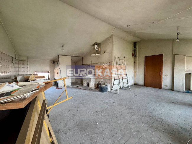 Appartamento in vendita a Boltiere