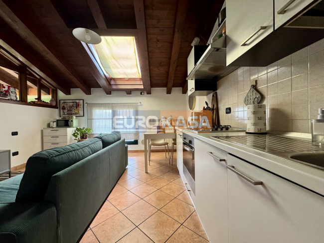 Appartamento in affitto a Osio Sotto