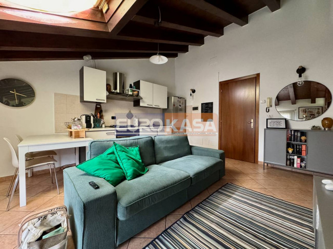 Appartamento in affitto a Osio Sotto