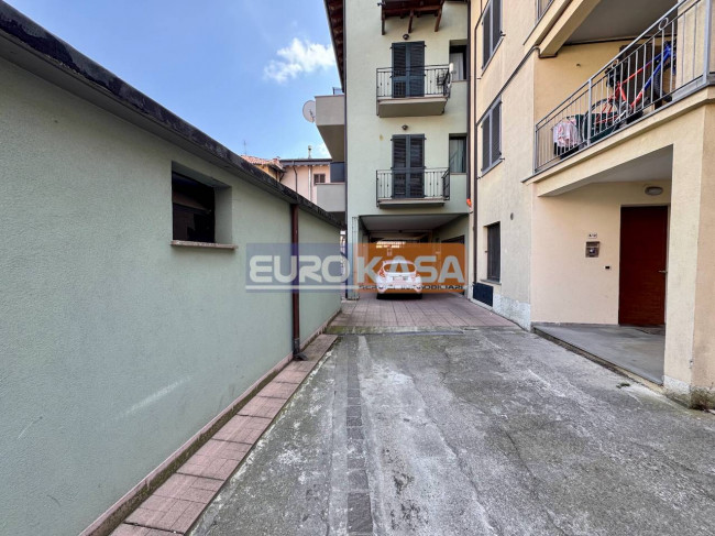 Appartamento in affitto a Osio Sotto