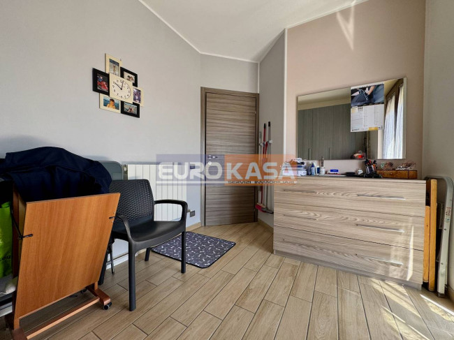Appartamento in vendita a Bonate Sotto