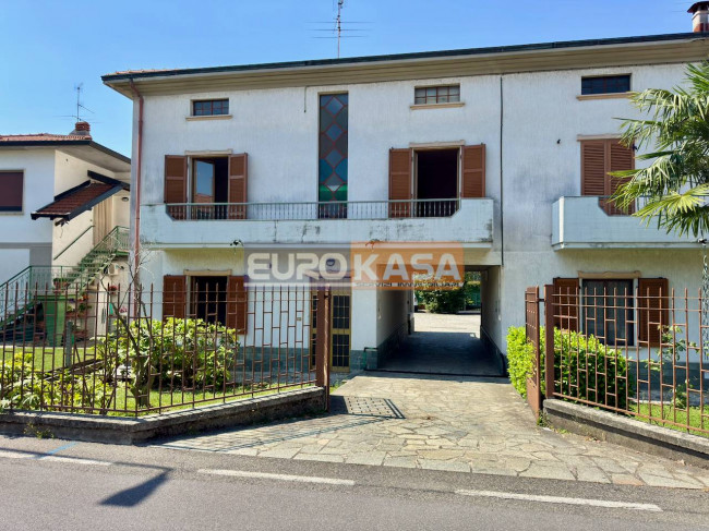 Villette a schiera in vendita a Osio Sotto